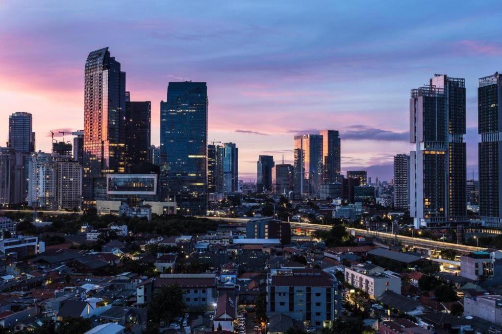 Clay Hotel Jakarta Bagian luar foto