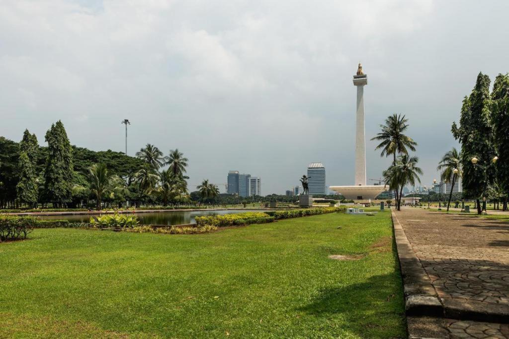 Clay Hotel Jakarta Bagian luar foto