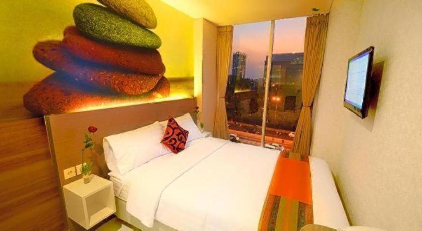 Clay Hotel Jakarta Bagian luar foto